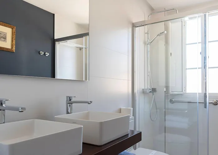 Monumento Convento De San Benito 호텔 2*