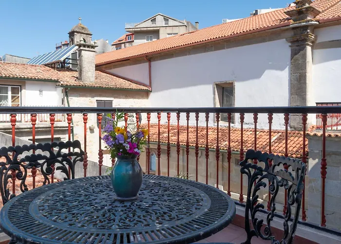 Monumento Convento De San Benito 2* 아 과르다